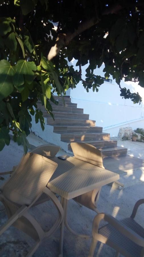 Condo Rooms Sarandë 外观 照片
