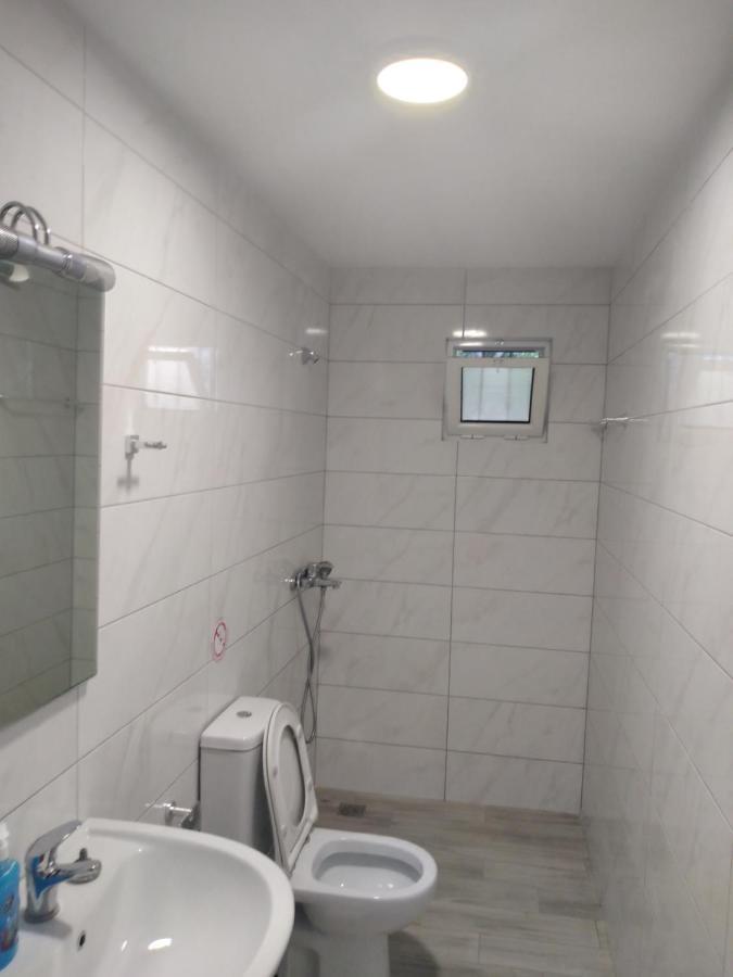 Condo Rooms Sarandë 外观 照片