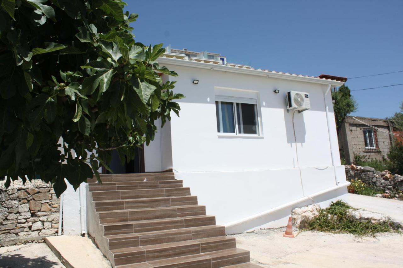 Condo Rooms Sarandë 外观 照片